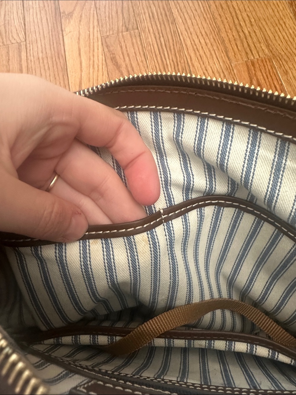 Dooney & Bourke Brown and Tan Woven Satchel With Gold Plaque - Picture 16 of 16